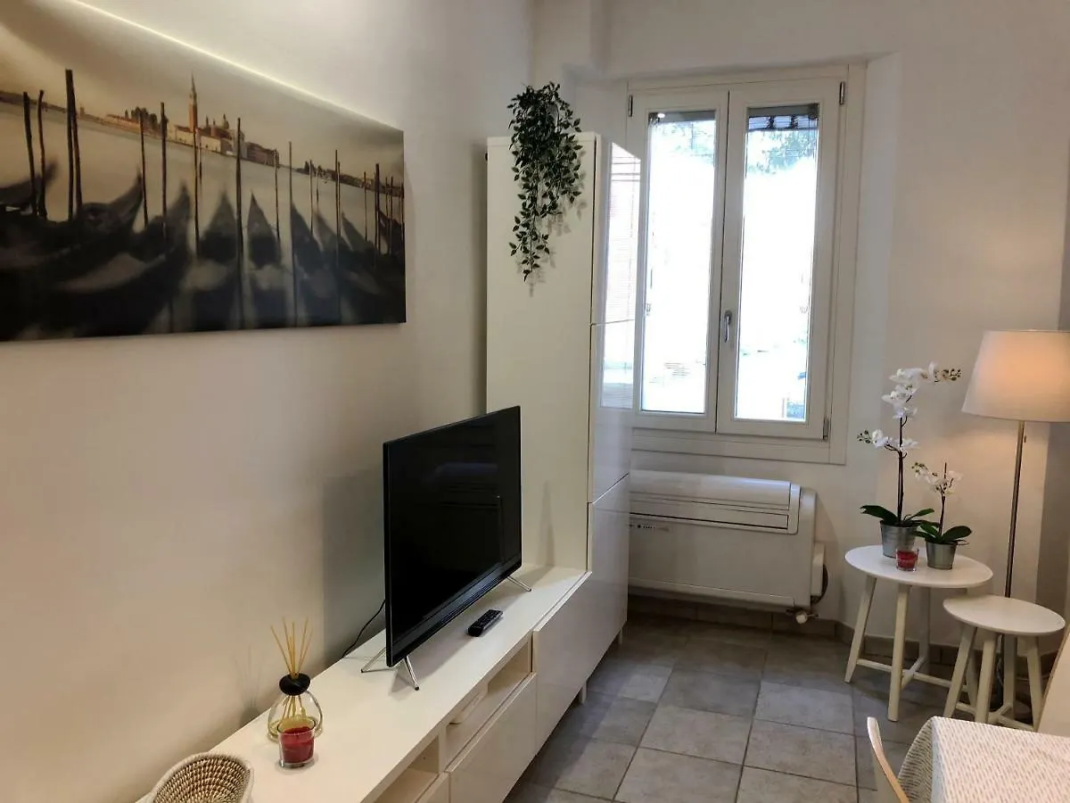 Cadillac Apartment Venise Italie